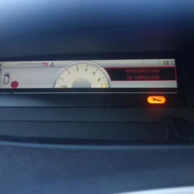 Pretensionneur de ceinture arriere gauche RENAULT GRAND SCENIC 3 Photo n°16