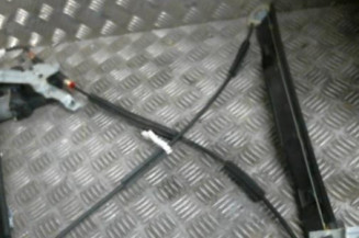 Leve vitre electrique avant droit FORD MONDEO 2 Photo n°1