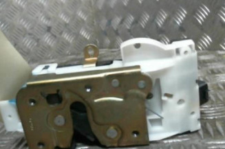 Serrure arriere droit FORD MONDEO 2 Photo n°1