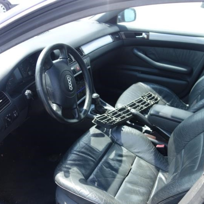 Trappe d'essence AUDI A6 2 Photo n°7