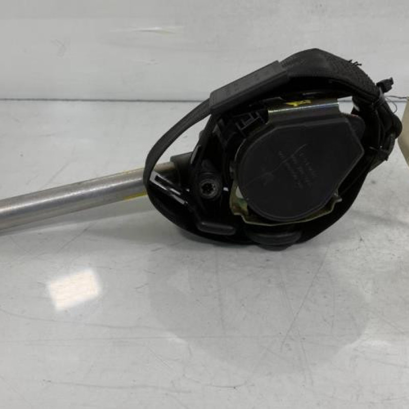Pretensionneur de ceinture avant droit AUDI A6 2 Photo n°1