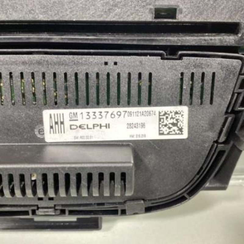Commande chauffage OPEL ASTRA J Photo n°4