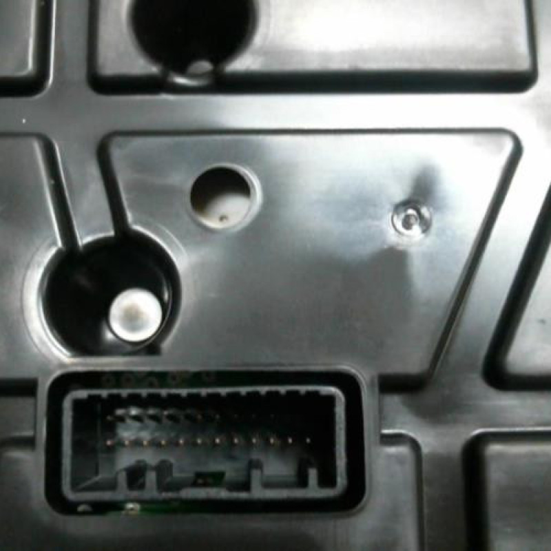 Compteur RENAULT CLIO 4 Photo n°4