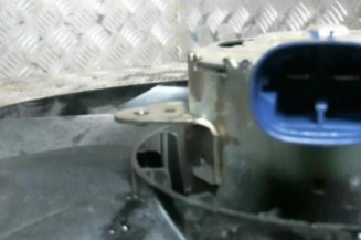 Moto ventilateur radiateur RENAULT CLIO 4