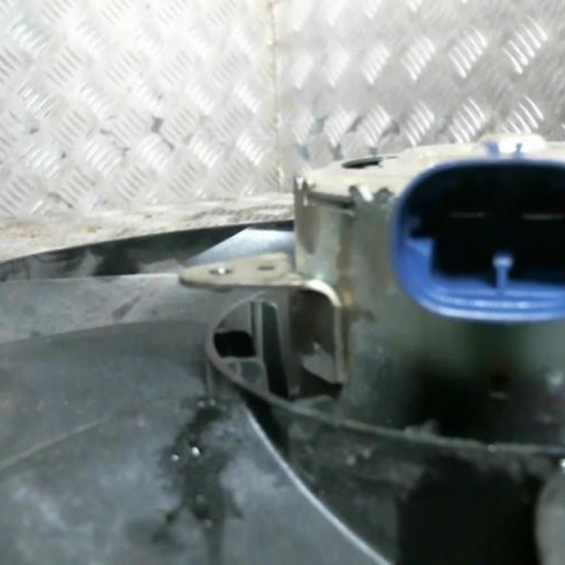 Moto ventilateur radiateur RENAULT CLIO 4 Photo n°3