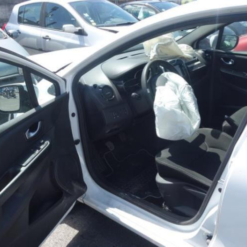 Moto ventilateur radiateur RENAULT CLIO 4 Photo n°8
