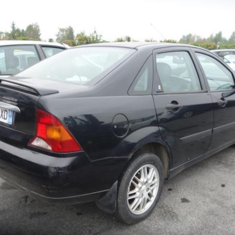 Malle/Hayon arriere FORD FOCUS 1 Photo n°5