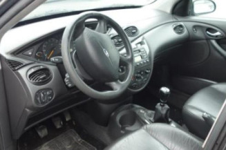 Malle/Hayon arriere FORD FOCUS 1