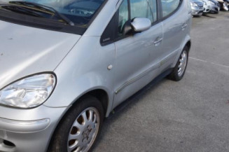 Retroviseur droit MERCEDES CLASSE A 168