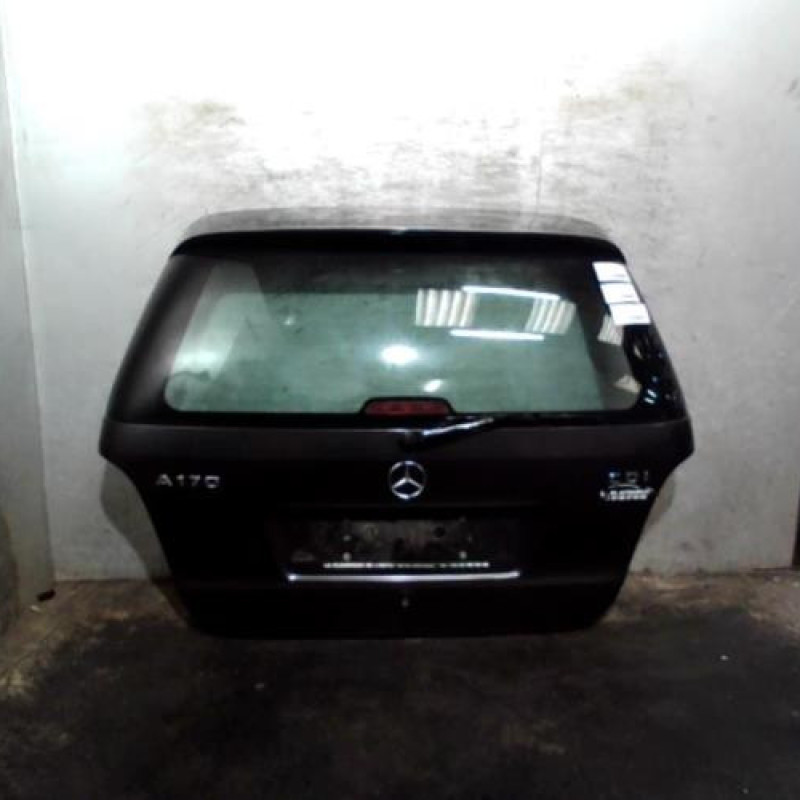 Malle/Hayon arriere MERCEDES CLASSE A 168 Photo n°1