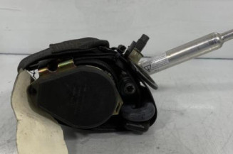 Pretensionneur de ceinture avant droit MERCEDES CLASSE A 168 Photo n°1
