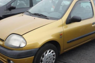 Pretensionneur de ceinture avant gauche RENAULT CLIO 2