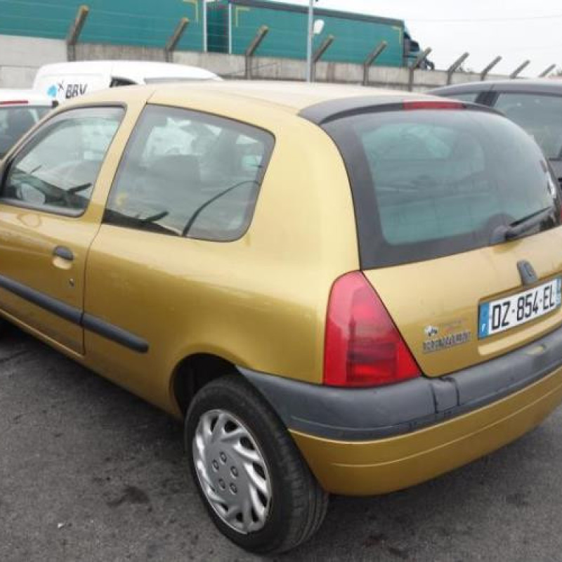 Pretensionneur de ceinture avant gauche RENAULT CLIO 2 Photo n°7
