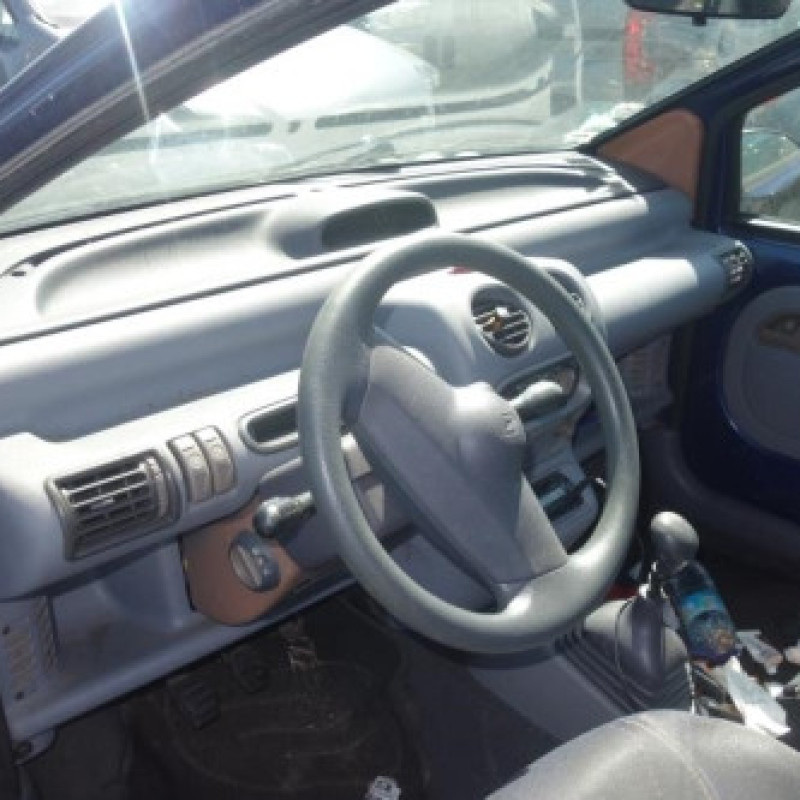 Pare choc avant RENAULT TWINGO 1 Photo n°7