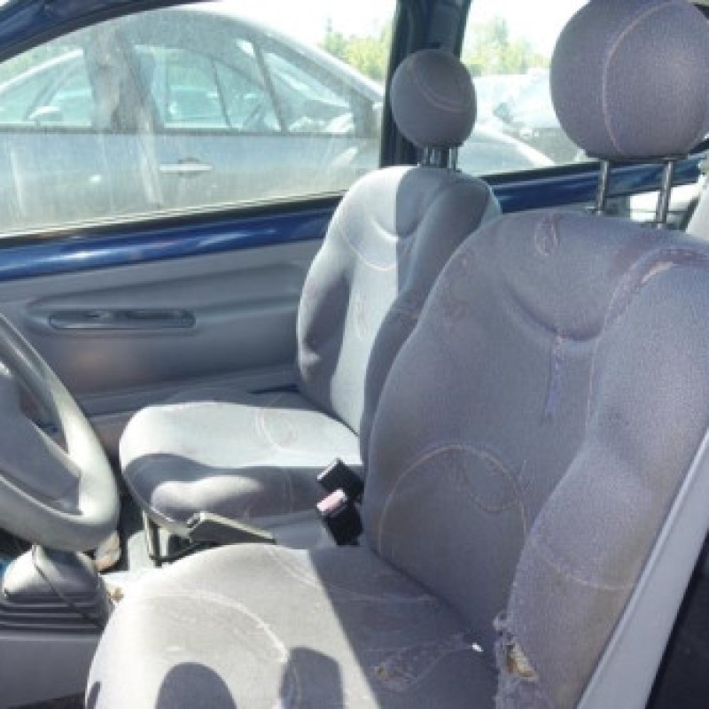 Pare choc avant RENAULT TWINGO 1 Photo n°8