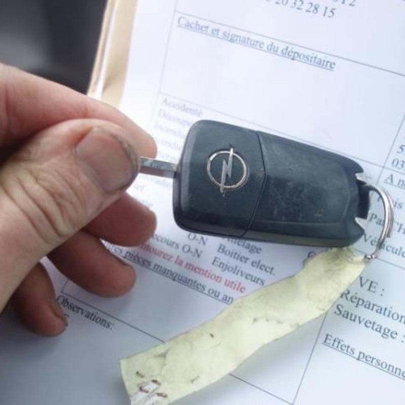Cremaillere assistee OPEL CORSA D Photo n°10