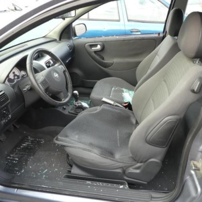 Malle/Hayon arriere OPEL CORSA C Photo n°8