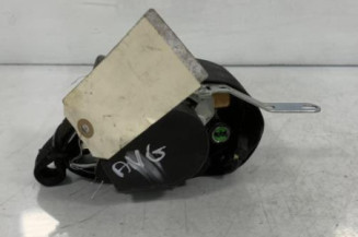 Pretensionneur de ceinture avant gauche VOLKSWAGEN POLO 4