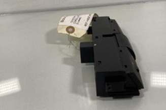 Bouton de warning TOYOTA COROLLA VERSO 2