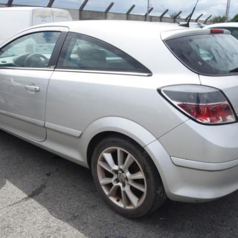 Serrure avant gauche OPEL ASTRA H Photo n°6