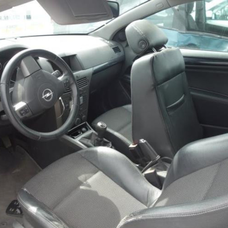 Serrure avant gauche OPEL ASTRA H Photo n°7