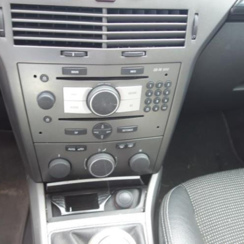 Serrure avant gauche OPEL ASTRA H Photo n°10