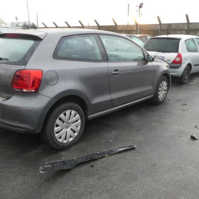 Boitier air bag VOLKSWAGEN POLO 5 Photo n°6