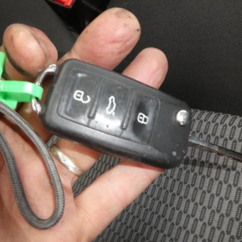 Compteur VOLKSWAGEN POLO 5 Photo n°13