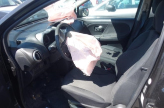 Malle/Hayon arriere NISSAN NOTE 1