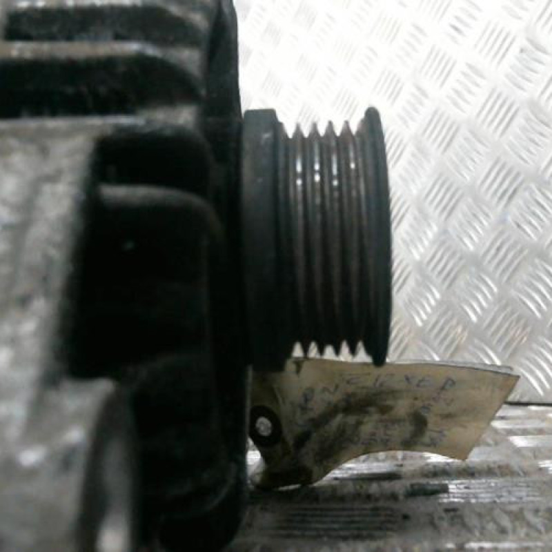 Alternateur OPEL CORSA D Photo n°2