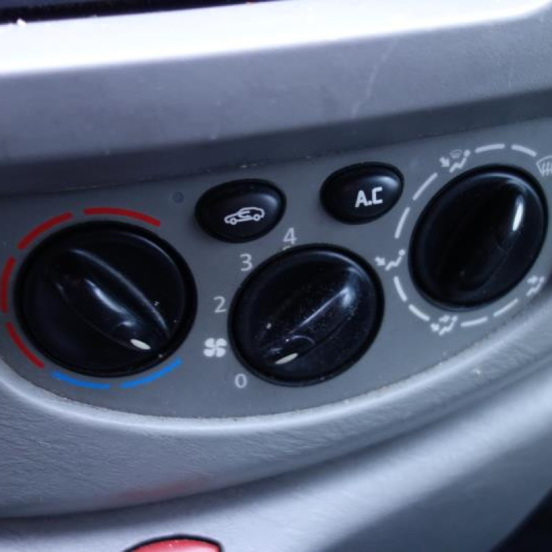 Commande chauffage OPEL VIVARO 1 Photo n°11