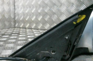Retroviseur droit VOLKSWAGEN PASSAT 4