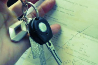 Pretensionneur de ceinture avant droit VOLKSWAGEN PASSAT 4