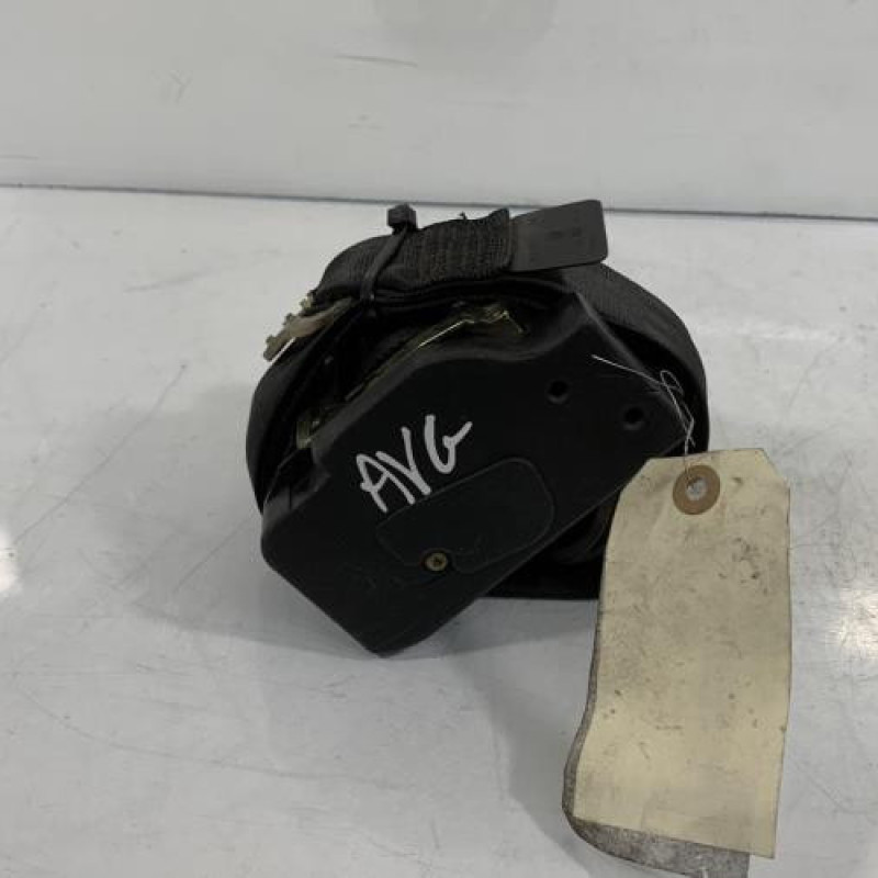 Pretensionneur de ceinture avant gauche VOLKSWAGEN PASSAT 4 Photo n°1
