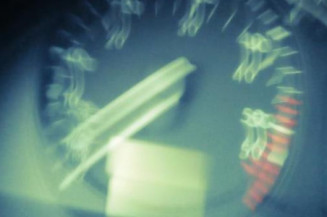 Pretensionneur de ceinture avant gauche VOLKSWAGEN PASSAT 4