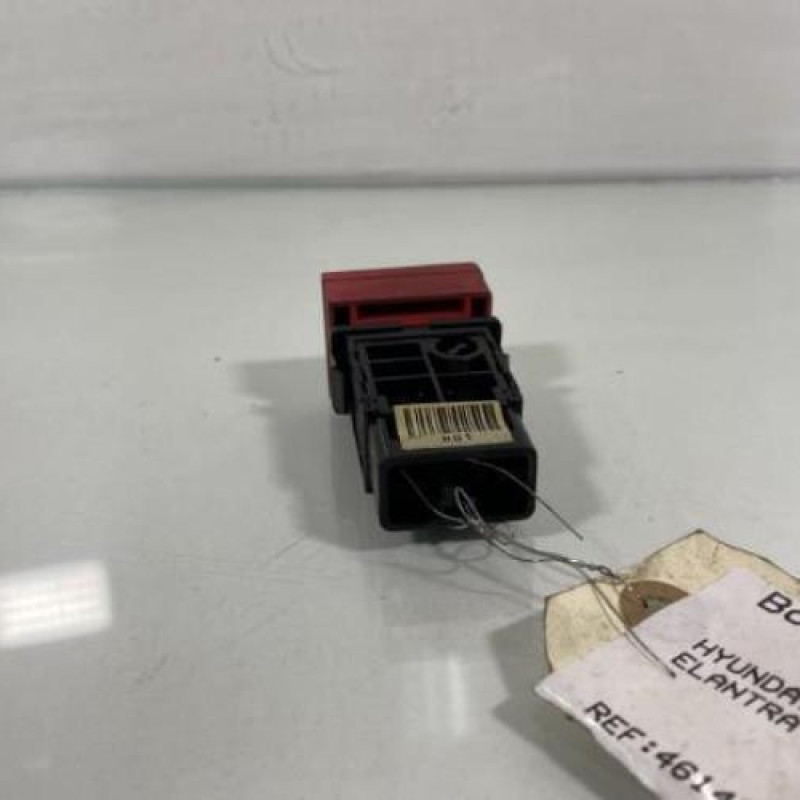 Bouton de warning HYUNDAI ELANTRA 1 Photo n°3