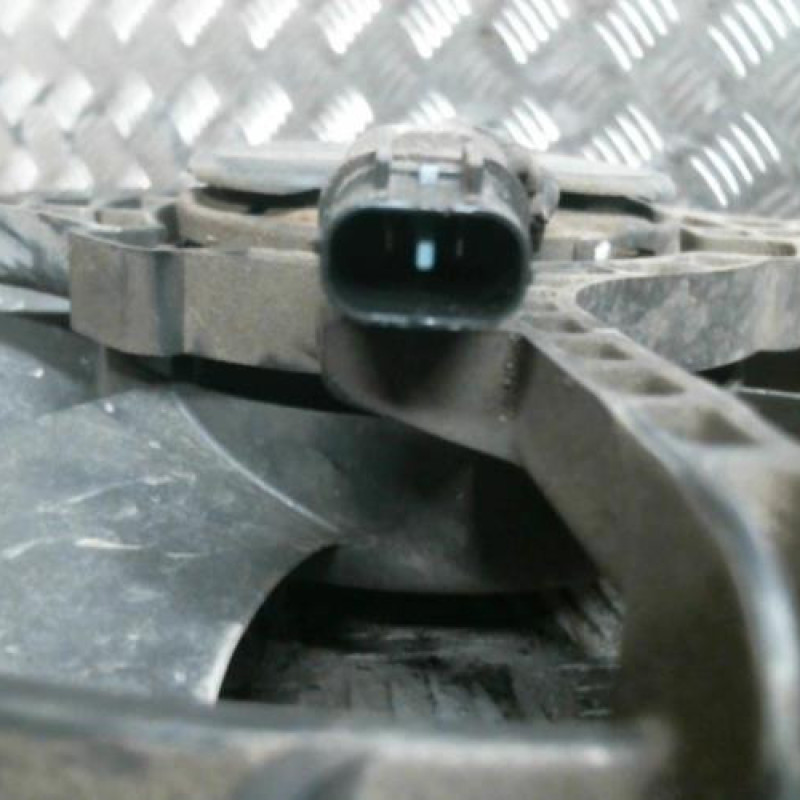 Moto ventilateur radiateur HYUNDAI ELANTRA 1 Photo n°3