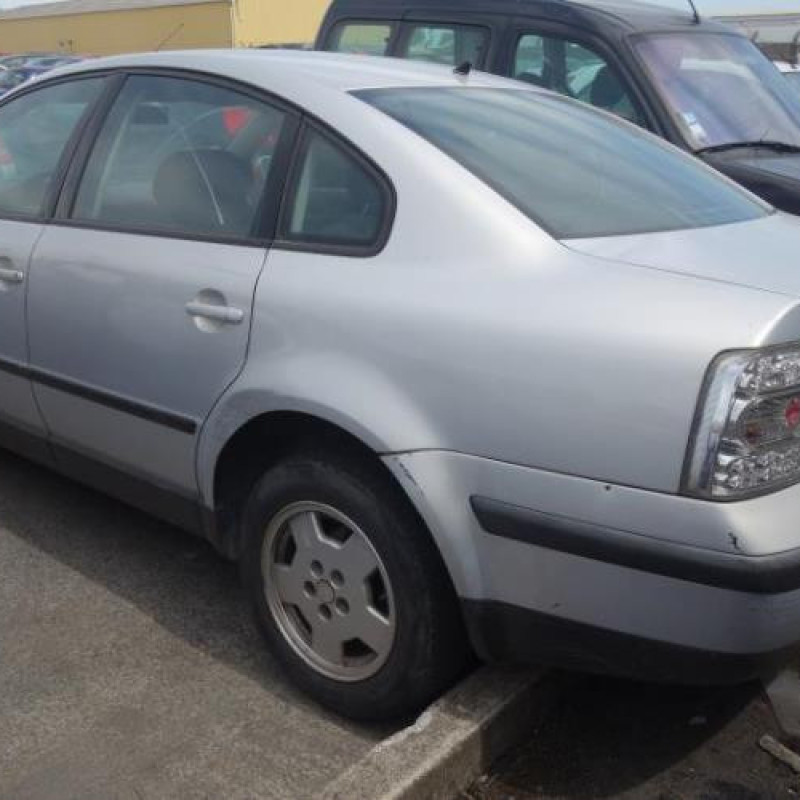 Interrupteur de leve vitre avant droit VOLKSWAGEN PASSAT 4 Photo n°7
