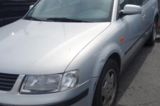 Vase de lave glace VOLKSWAGEN PASSAT 4