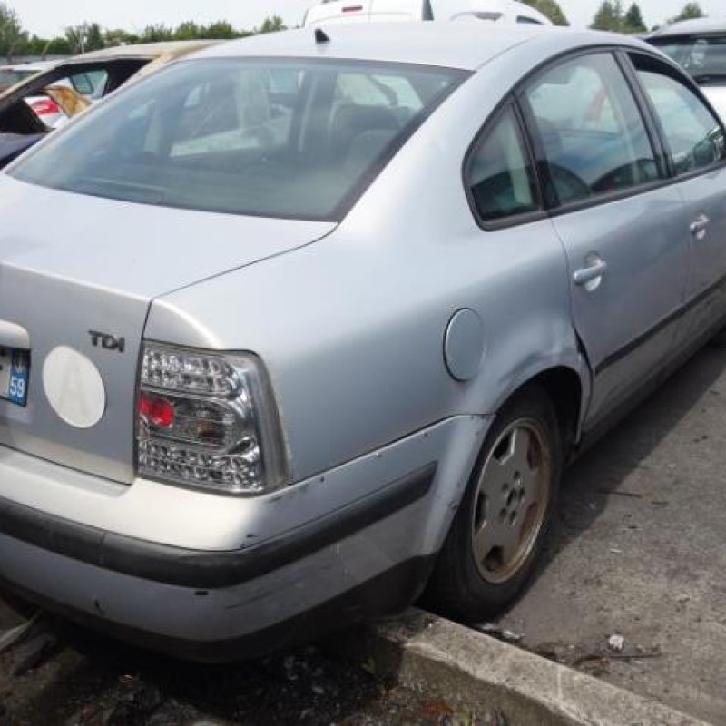 Vase de lave glace VOLKSWAGEN PASSAT 4 Photo n°5