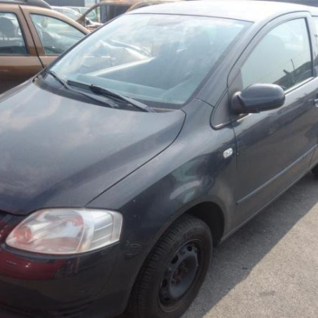 Charniere de capot VOLKSWAGEN FOX
