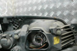 Optique avant principal gauche (feux)(phare) FORD FIESTA 4