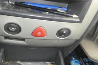 Porte avant gauche RENAULT MEGANE 2