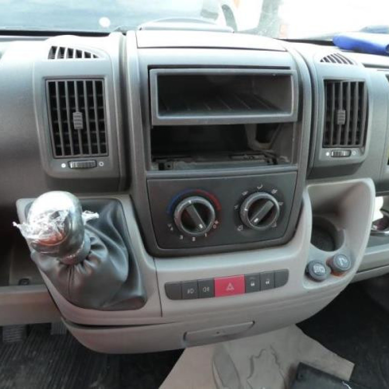 Crosse arriere droit FIAT DUCATO 3 Photo n°14
