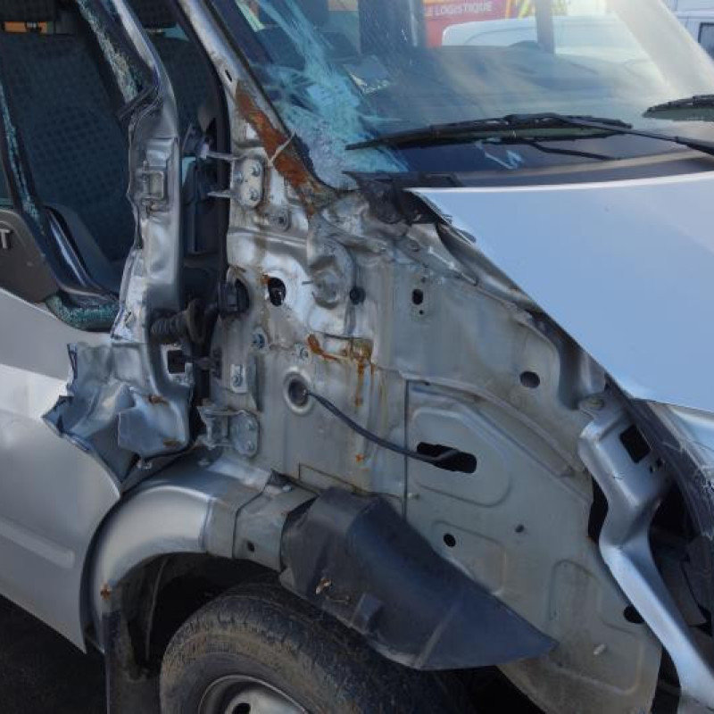 Interrupteur de leve vitre avant droit FORD TRANSIT 4 Photo n°9