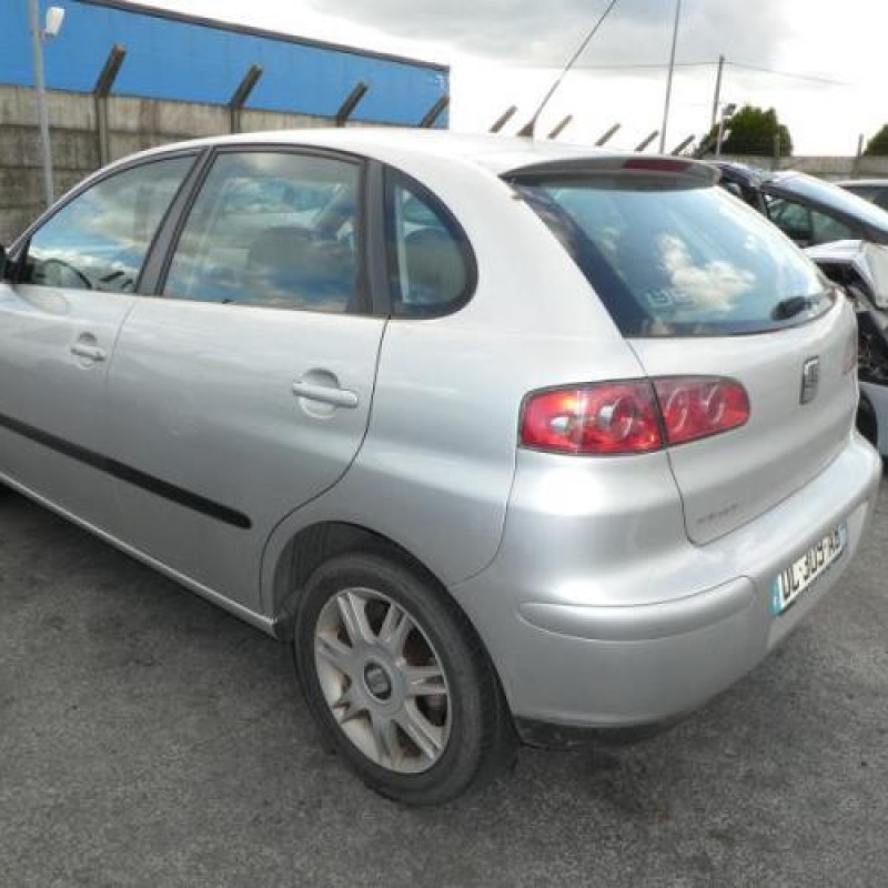 Pretensionneur de ceinture avant gauche SEAT IBIZA 3 Photo n°7