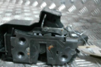 Serrure avant droit FORD FOCUS 2 Photo n°1