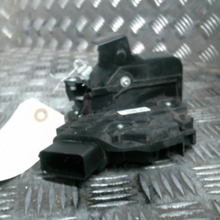 Serrure avant droit FORD FOCUS 2