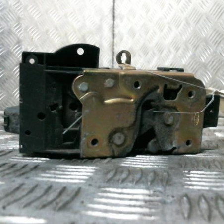 Serrure arriere gauche FORD FOCUS 1 Photo n°1