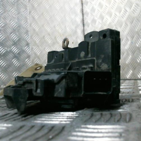 Serrure arriere gauche FORD FOCUS 1